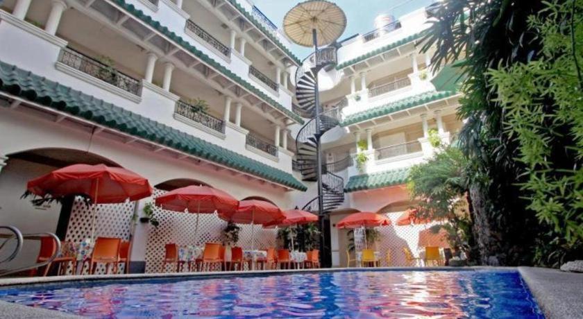 Hotel Galleria Davao Exterior photo